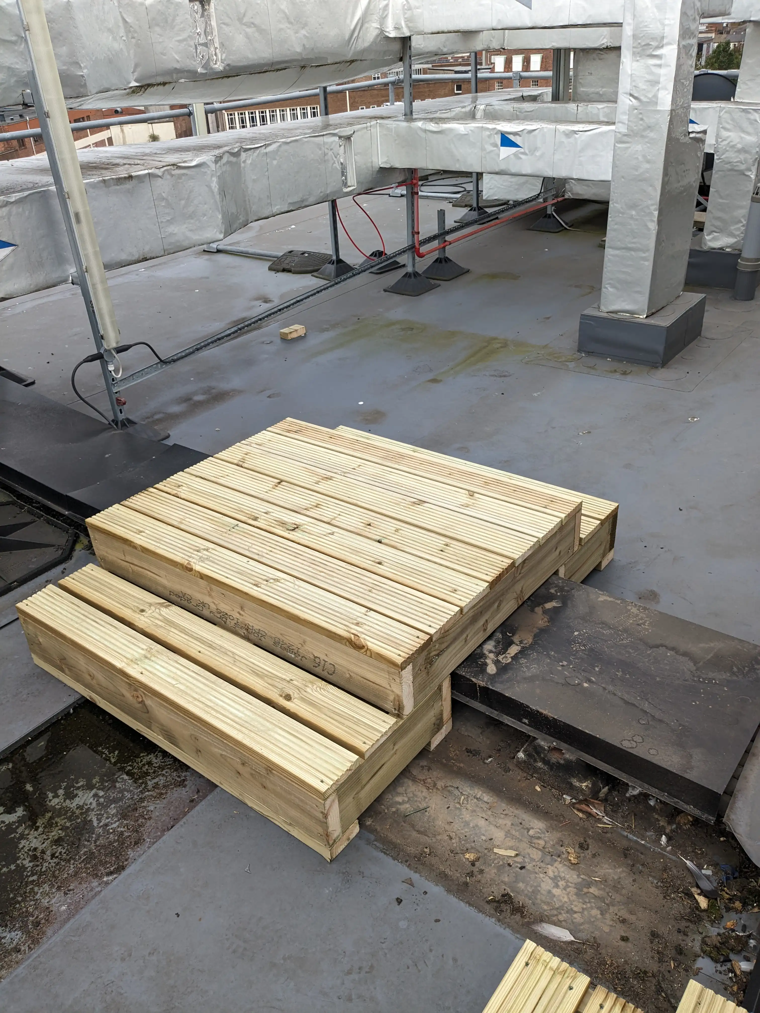 Examples of our company using joinery techniques to construct house extensions, bespoke furniture, wardrobes and media walls.