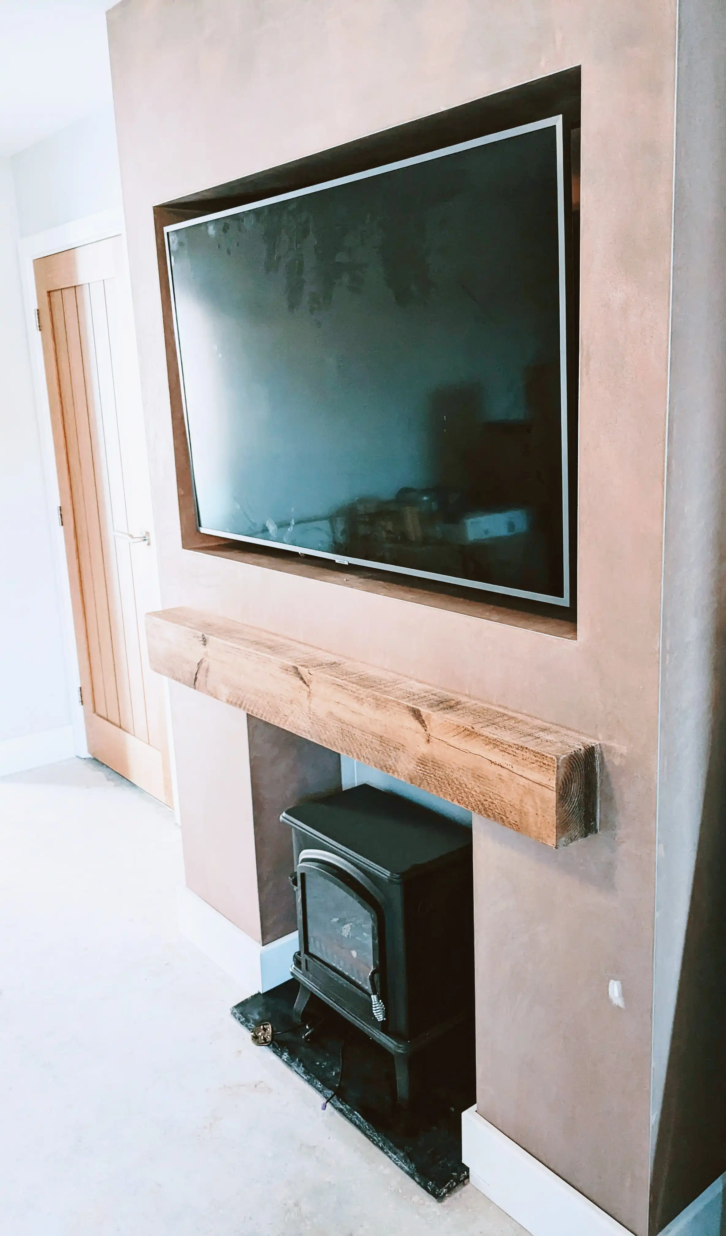 Examples of our company using joinery techniques to construct house extensions, bespoke furniture, wardrobes and media walls.