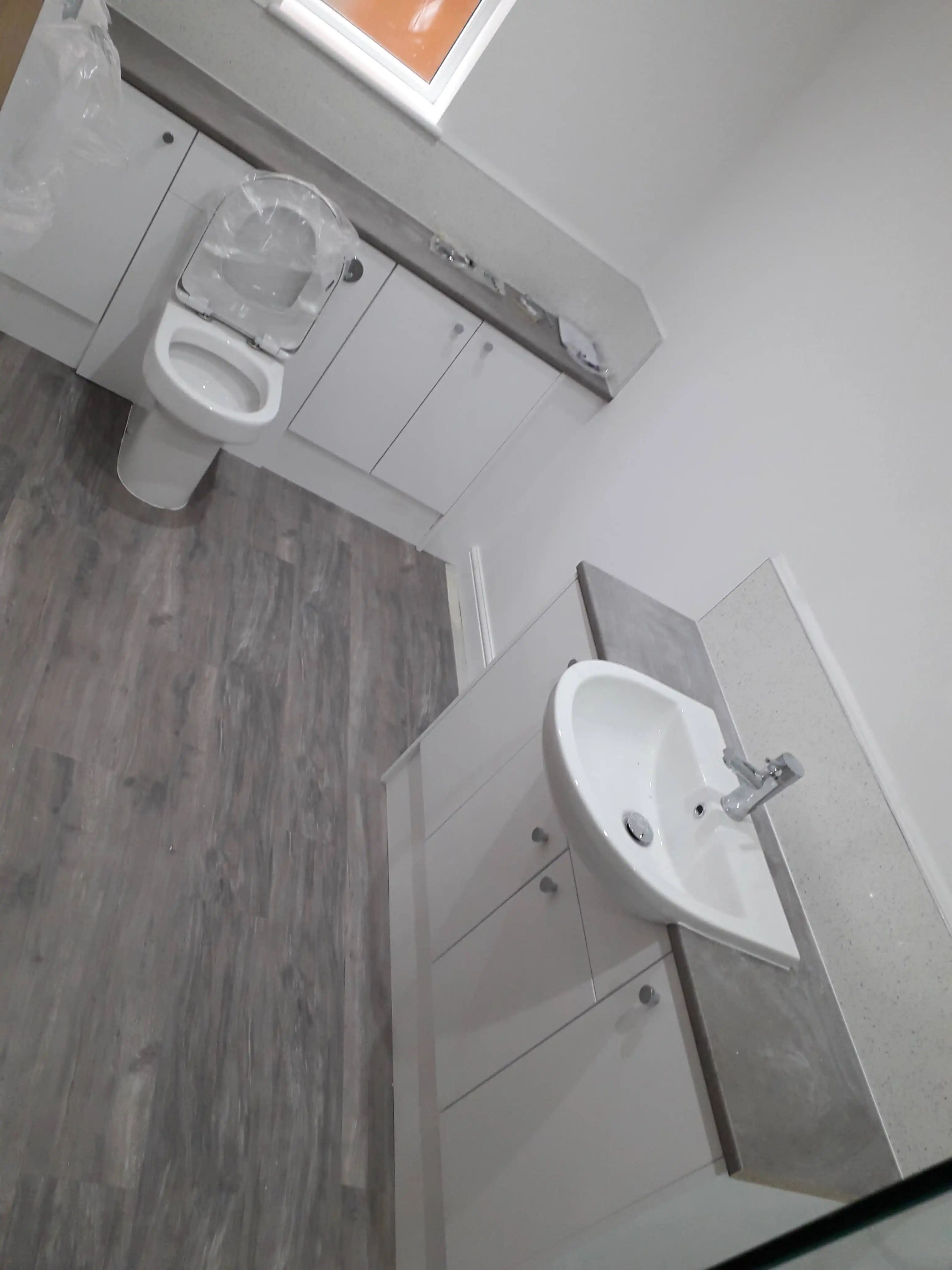 Examples of our company using joinery techniques to construct house extensions, bespoke furniture, wardrobes and media walls.