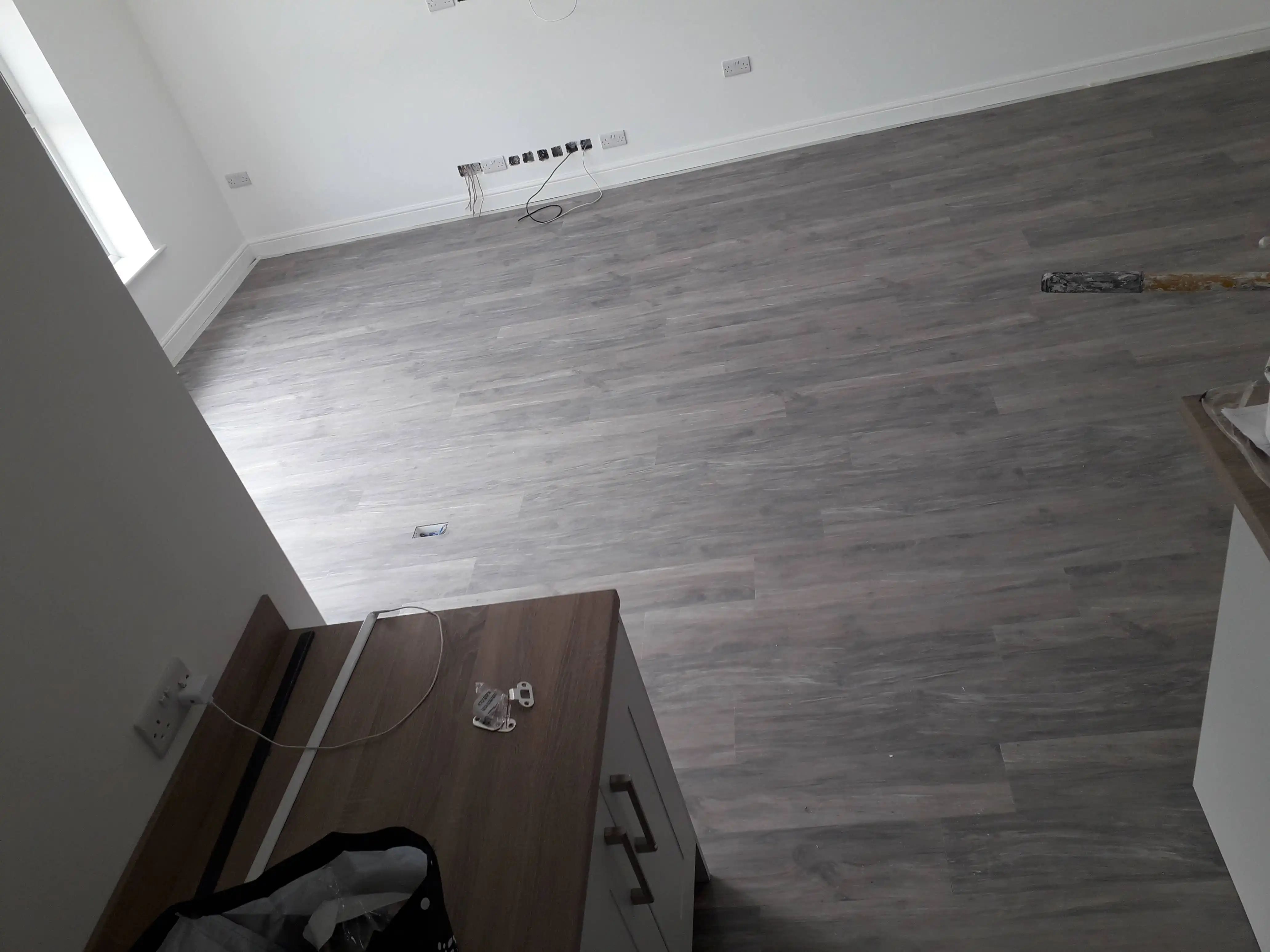 Examples of our company using joinery techniques to construct house extensions, bespoke furniture, wardrobes and media walls.