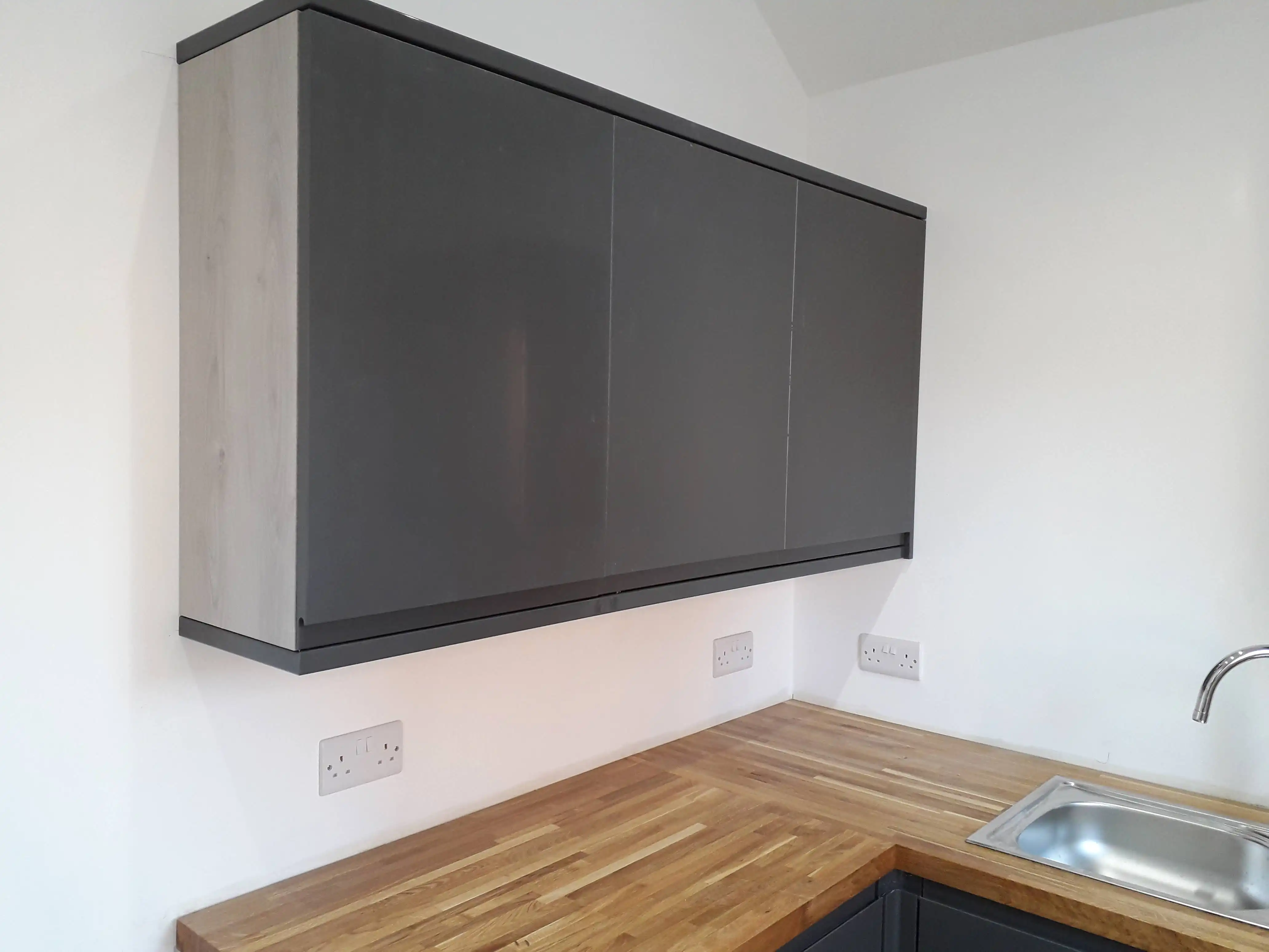 Examples of our company using joinery techniques to construct house extensions, bespoke furniture, wardrobes and media walls.