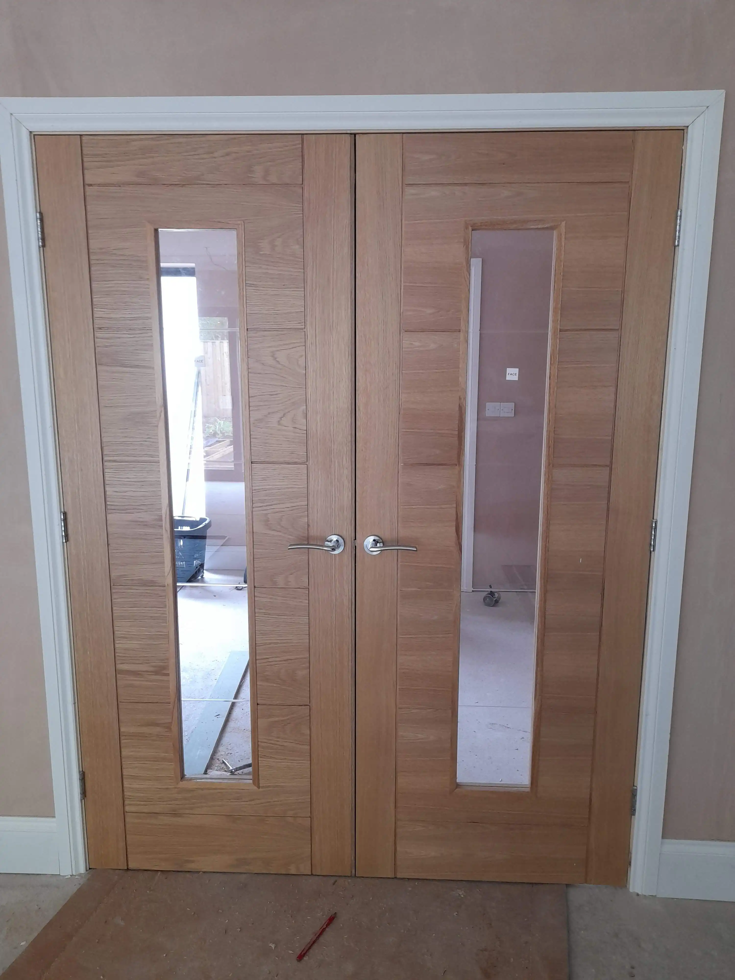 Examples of our company using joinery techniques to construct house extensions, bespoke furniture, wardrobes and media walls.