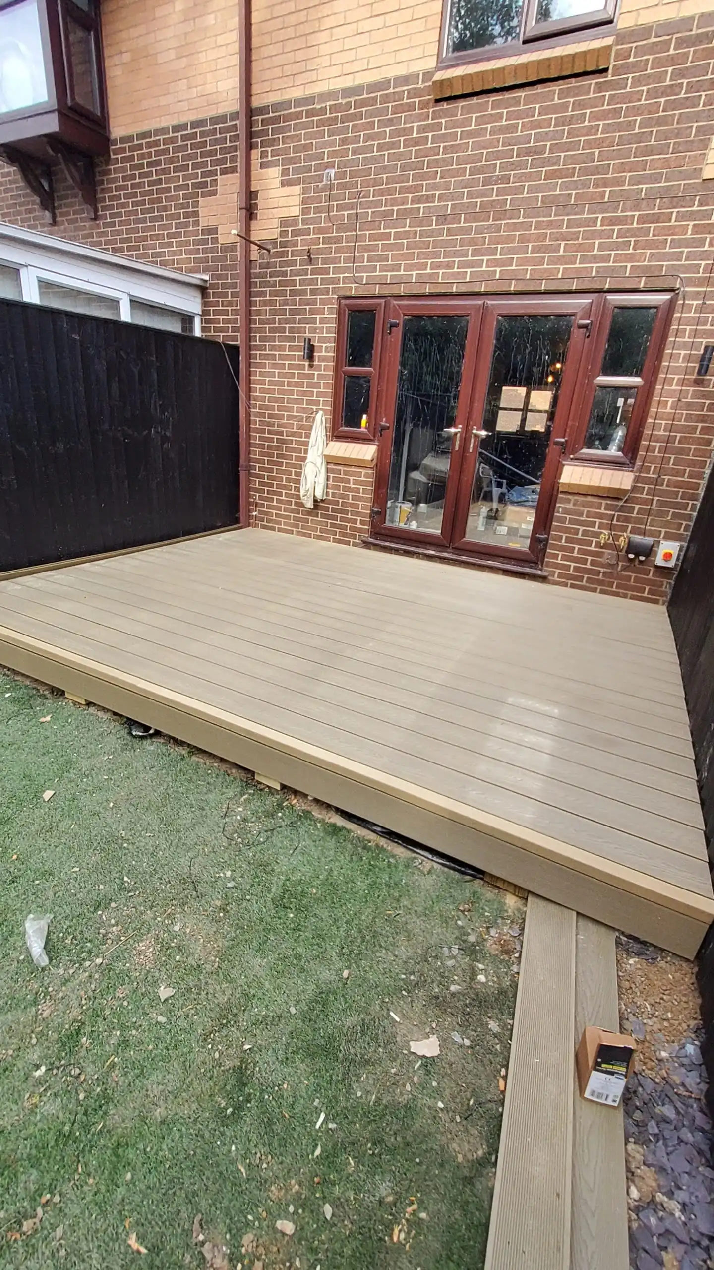 Examples of our company using joinery techniques to construct house extensions, bespoke furniture, wardrobes and media walls.