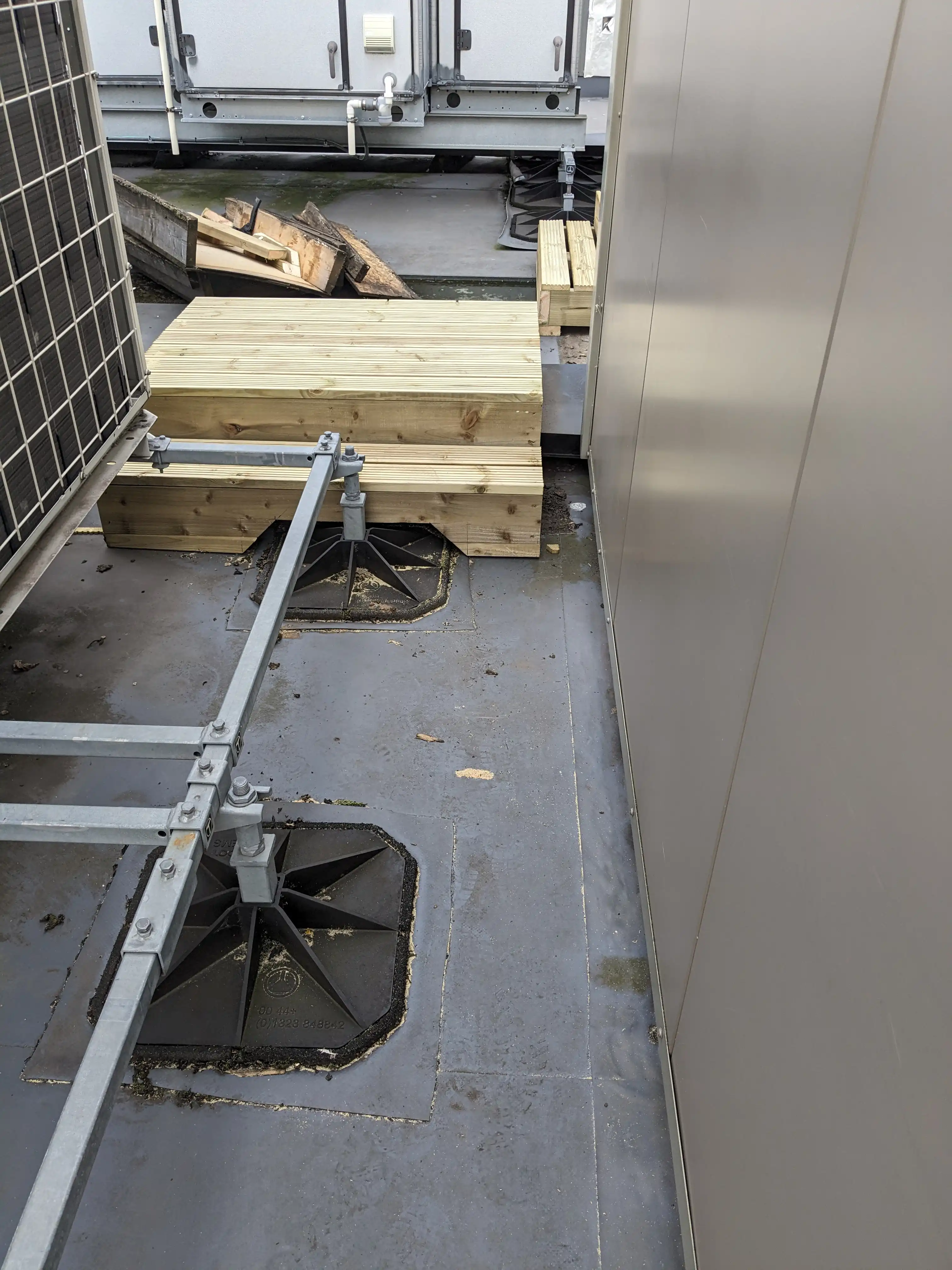 Examples of our company using joinery techniques to construct house extensions, bespoke furniture, wardrobes and media walls.