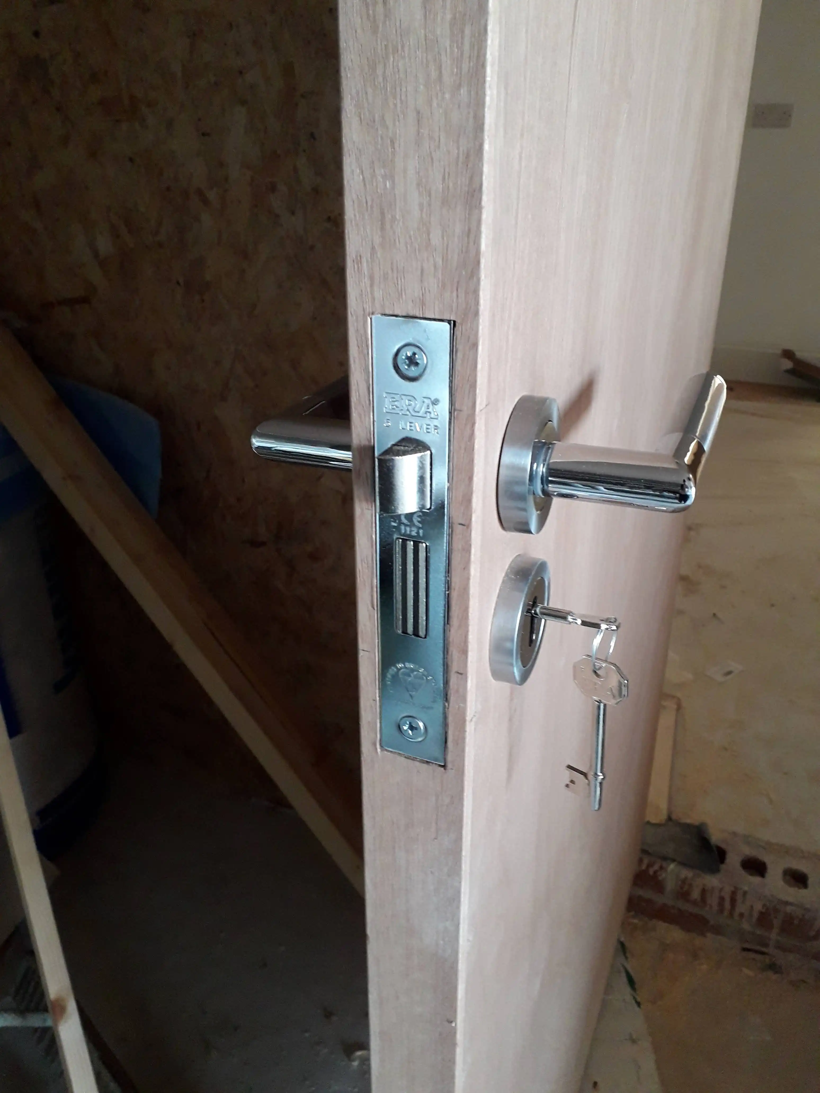 Examples of our company using joinery techniques to construct house extensions, bespoke furniture, wardrobes and media walls.