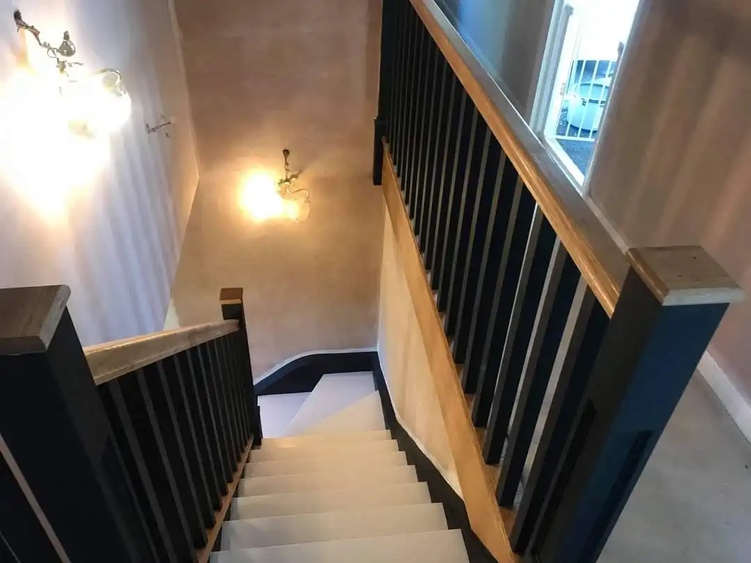 Examples of our company using joinery techniques to construct house extensions, bespoke furniture, wardrobes and media walls.