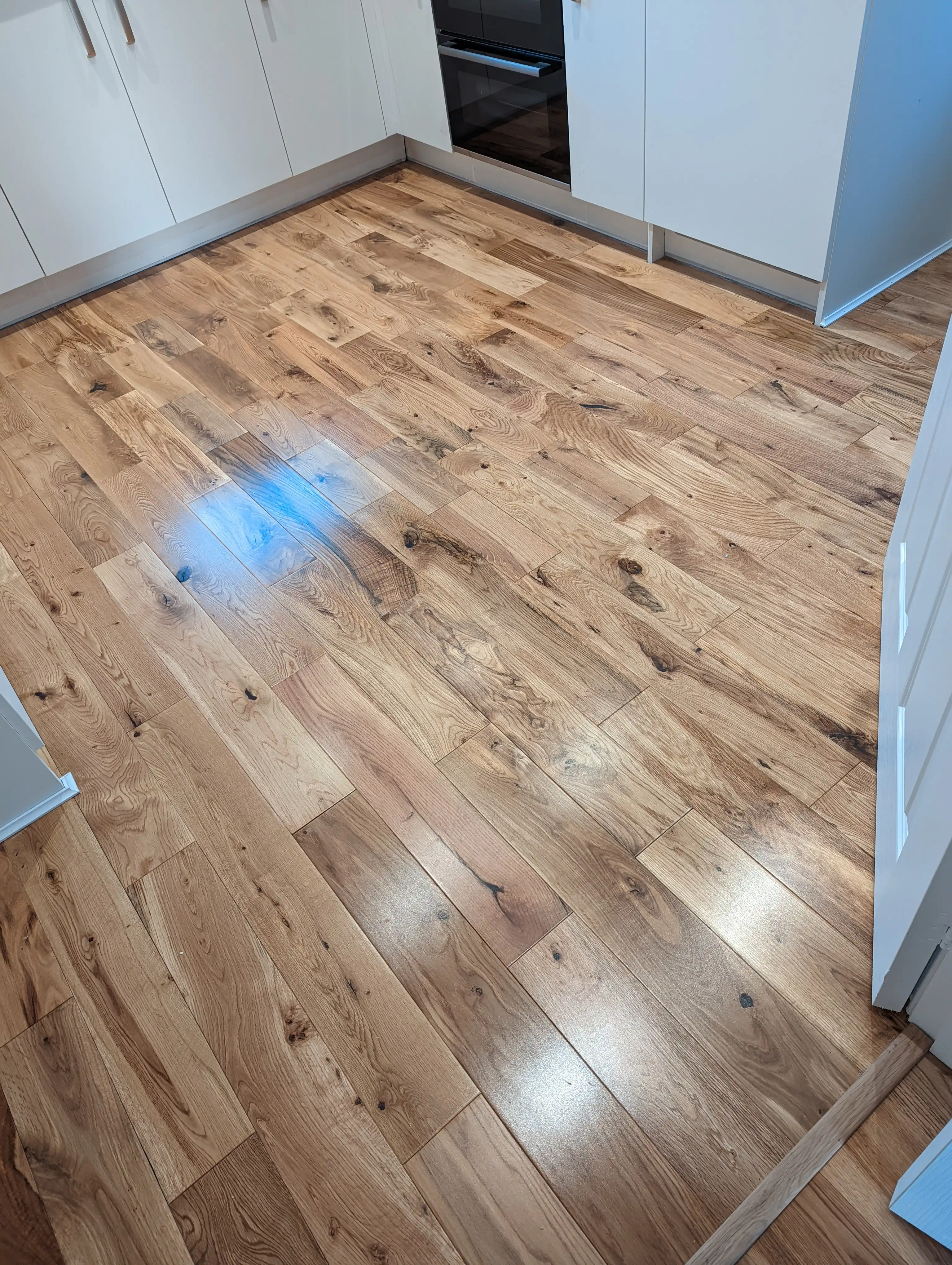 Examples of our company using joinery techniques to construct house extensions, bespoke furniture, wardrobes and media walls.