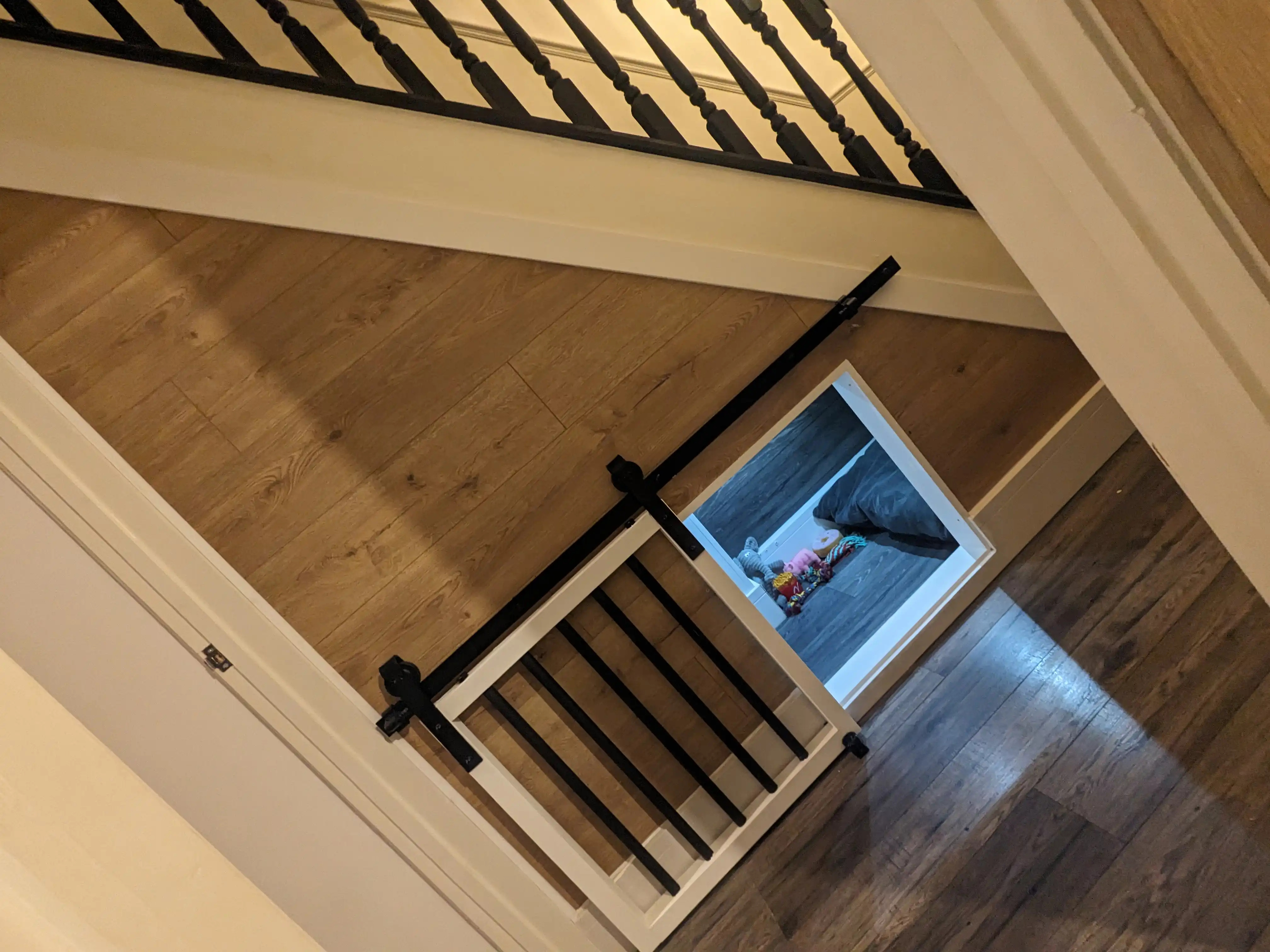 Examples of our company using joinery techniques to construct house extensions, bespoke furniture, wardrobes and media walls.