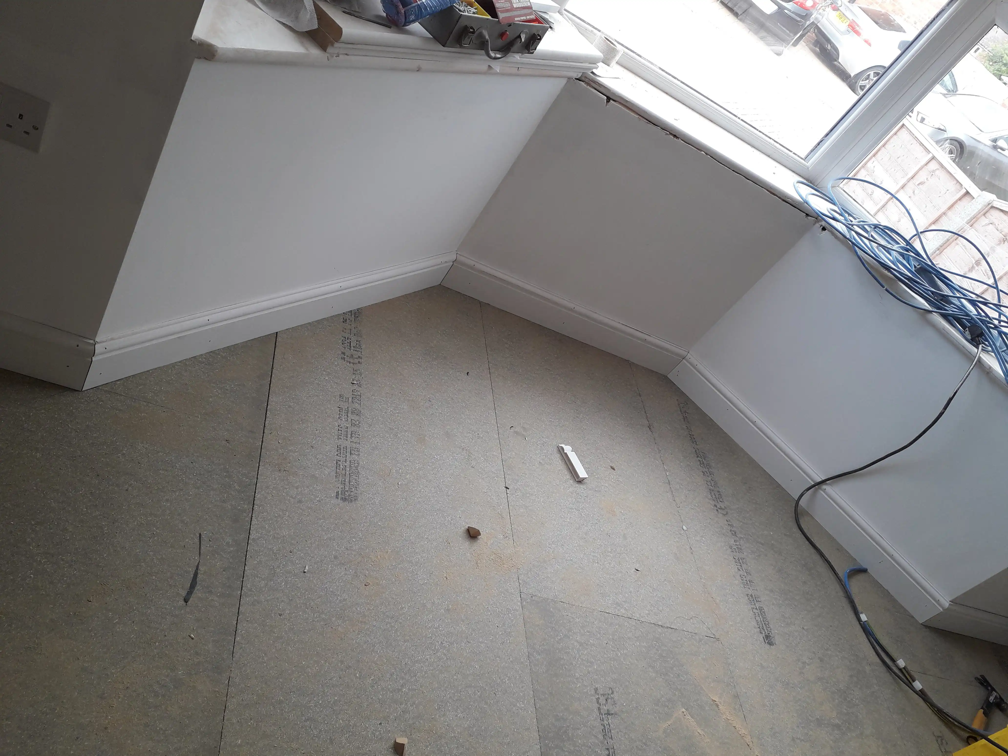 Examples of our company using joinery techniques to construct house extensions, bespoke furniture, wardrobes and media walls.